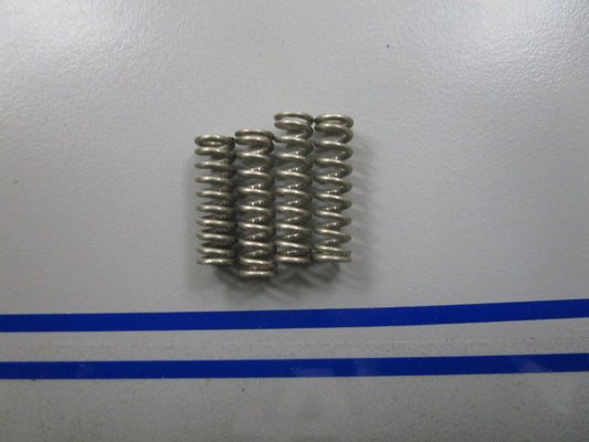 *NEW OEM* (LOT OF 4) 0810 OMC Johnson Evinrude Spring 312870 0312870