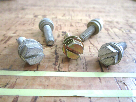 *NEW OEM* (LOT OF 5) 0750 OMC Johnson Evinrude SCREW 308082 0308082