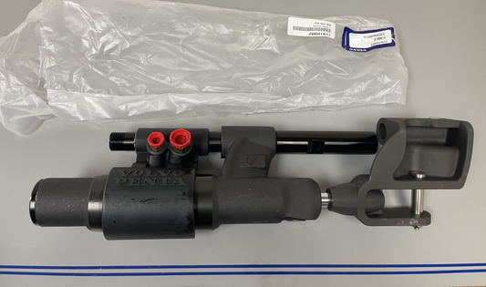 *NEW OEM* 0670 Volvo Penta Power Steering Actuator 3860883 21910902