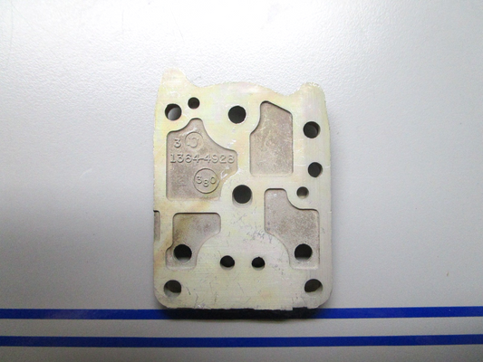 *NEW OEM* 0810 Mercury Quicksilver Fuel Pump Body 1399-8142