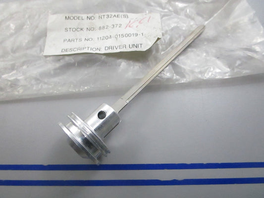 NEW OEM 882-372 Hitachi Driver Unit 0810
