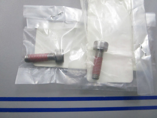 NEW OEM (LOT OF 2) 90110-06061 Yamaha Bolt 0810