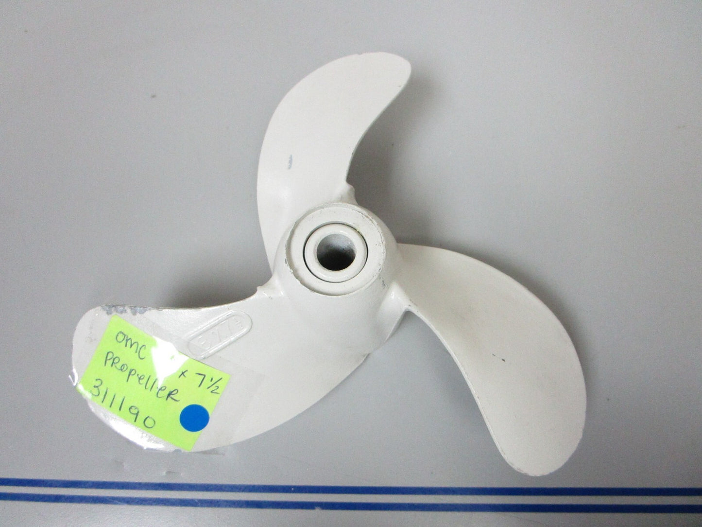 *NEW OEM* 0720 OMC Johnson Evinrude 8 x 7 ½ Propeller 311190 0311190