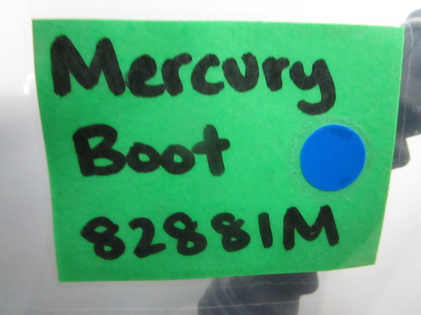 *NEW OEM* 0810 Mercury Quicksilver Boot 82881M