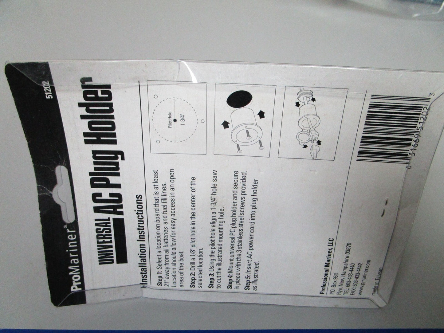 *NEW* 0810 ProMariner Universal AC Plug Holder 51202