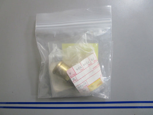 *NEW OEM* 0810 Volvo Penta Hose Attachment 856612