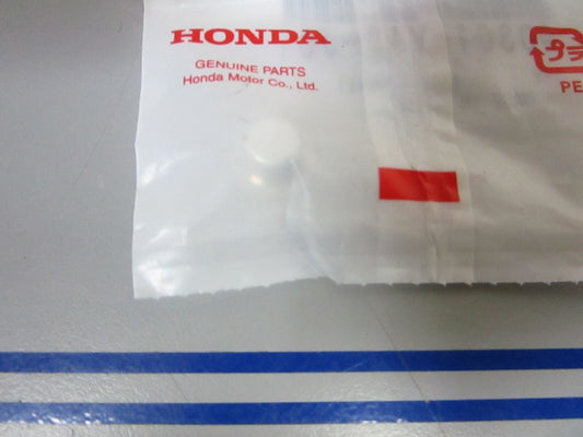 *NEW OEM* 0770 Honda Push Nut 90301-VA3-J01