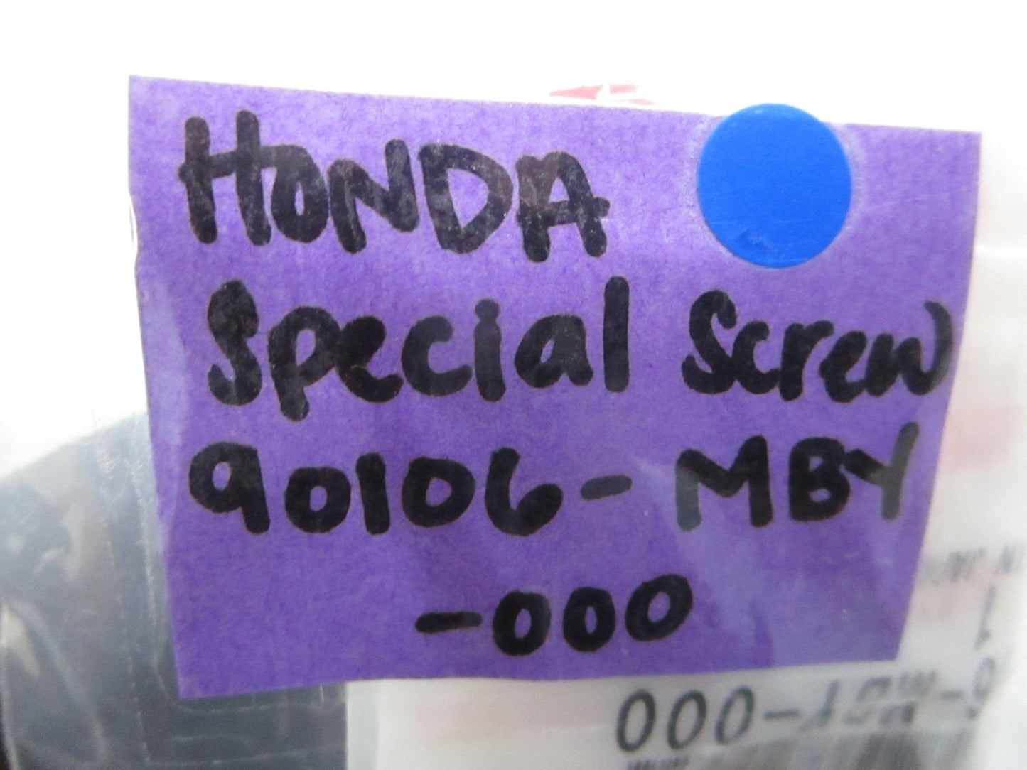 *NEW OEM* (LOT OF 2) 0810 Honda Special Screw 90106-MBY-000