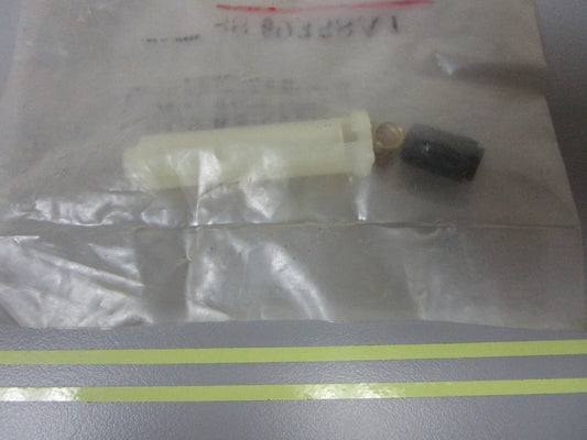 *NEW OEM* 0810 Mercury Quicksilver Fuse Holder Assembly 88-69358A1