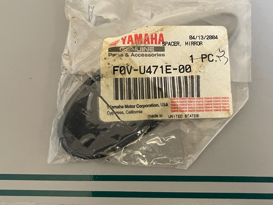 NEW OEM F0V-U471E-00-00 Yamaha Mirror Spacer 0810