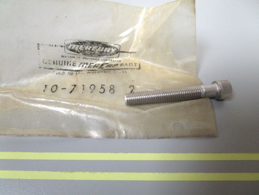 *NEW OEM* 0750 Mercury Quicksilver SCREW 10-71958