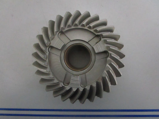 NEW OEM 387143 0387143 OMC Johnson Evinrude 29T Forward Gear 0820