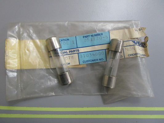 *NEW OEM* (LOT OF 2) 0810 Volvo Penta Fuse 851120