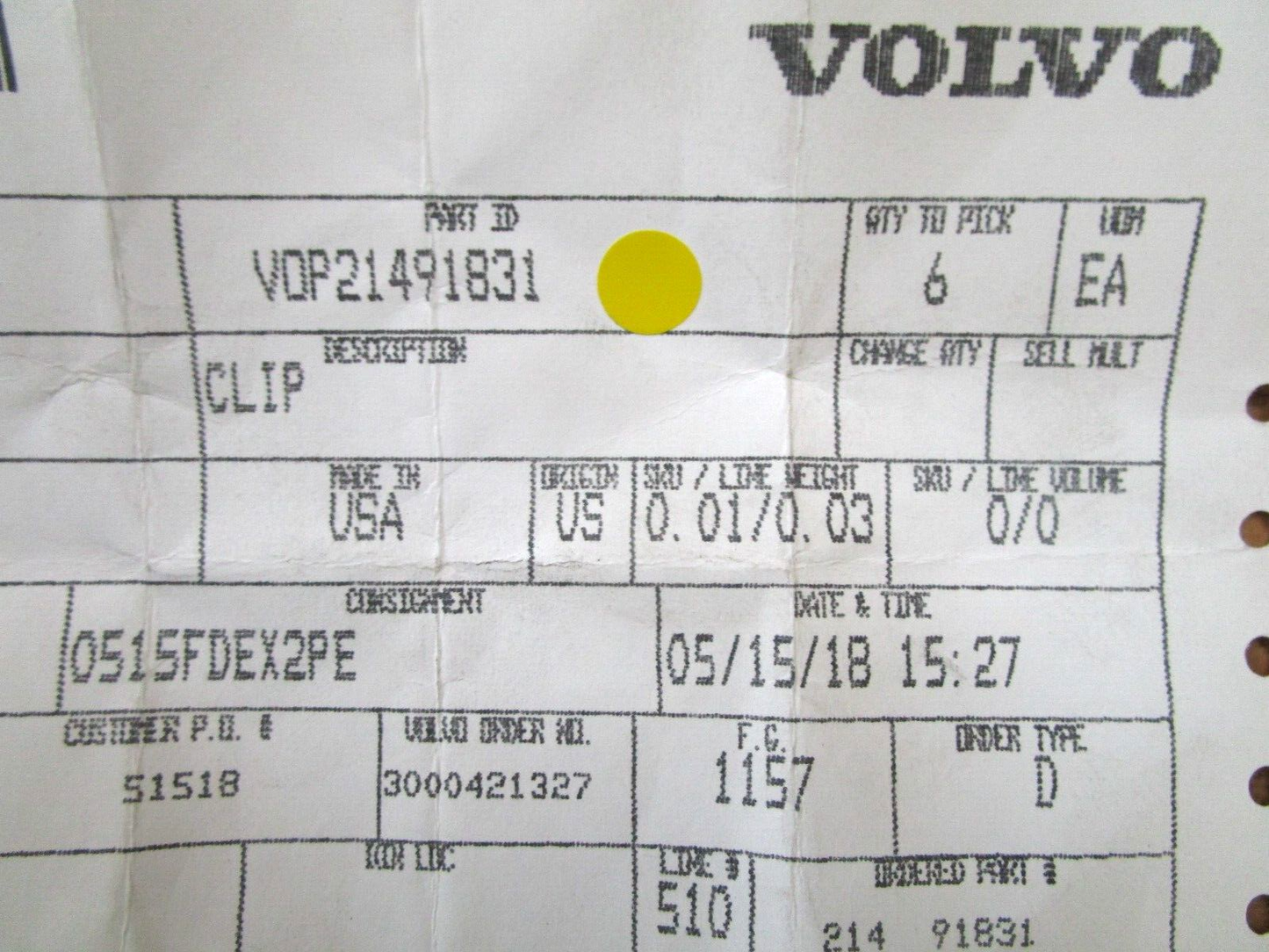 *NEW OEM* 0750 Volvo Penta CLIP 21491831
