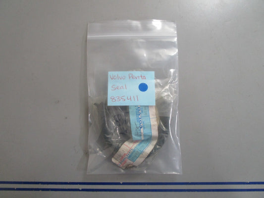 *NEW OEM* 0810 Volvo Penta Seal 835411
