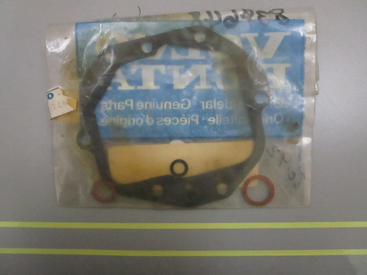 *NEW OEM* 0810 Volvo Penta Gasket Kit 834648