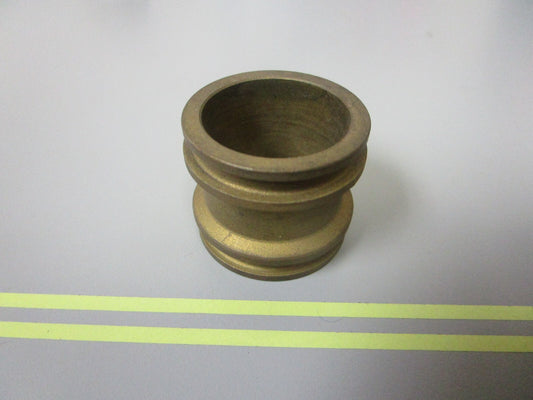 *NEW OEM* 0810 Volvo Penta Pipe Seal 842966