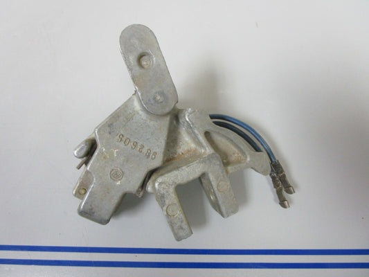 *NEW OEM* 0810 OMC Johnson Evinrude Upper & Lower Lever Arm 982504 982505 982503