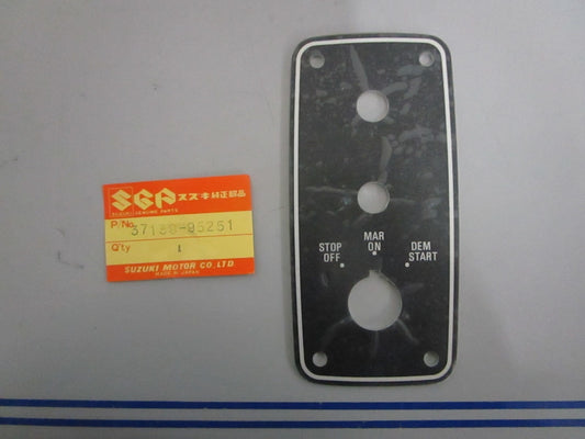 NEW OEM 37139-95251 Suzuki Switch Plate 0820
