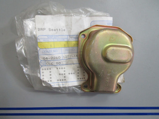 *NEW OEM* 0820 OMC Johnson Evinrude Float Chamber 330881 0330881