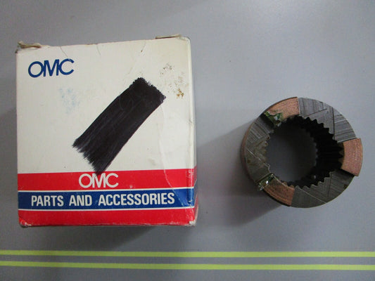 *NEW OEM* 0820 OMC Johnson Evinrude Shifter Clutch Dog 912607 0912607