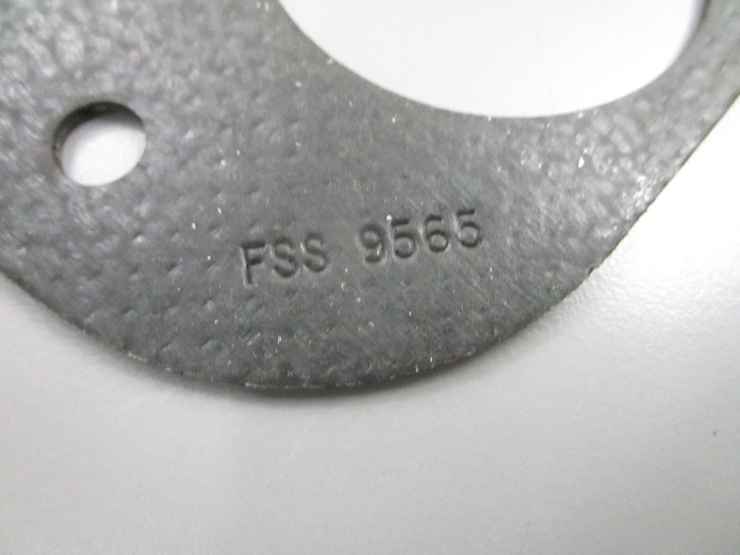 *NEW OEM* 0810 Mercury Quicksilver Gasket 27-806640