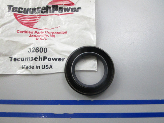 NEW OEM 32600 Tecumseh Oil Seal 0810
