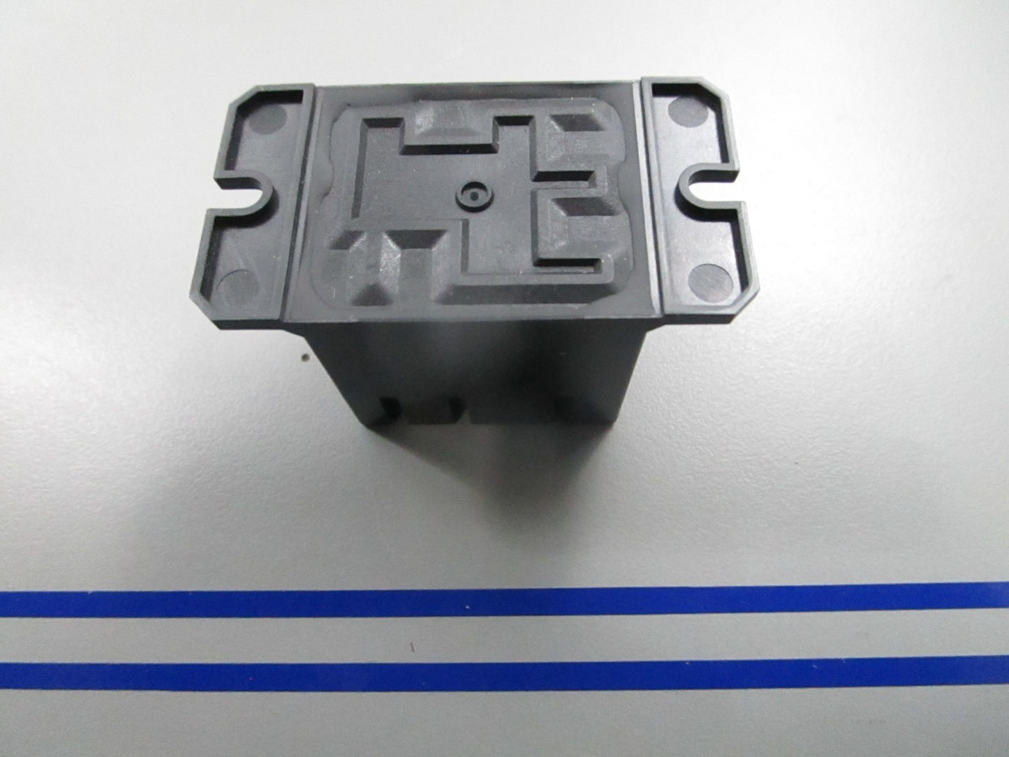 *NEW OEM* 0810 Generac Relay 12V 30A SPST Pilot Duty 0K2098