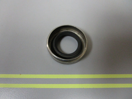 *NEW OEM* 0810 OMC Johnson Evinrude Oil Seal 313285 0313285