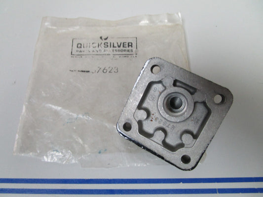 *NEW OEM* 0810 Mercury Quicksilver Cover 57623