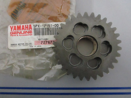 NEW OEM 5PX-17151-00-00 Yamaha 30T 5th Pinion Gear 0820