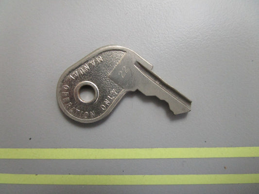 *NEW OEM* 0810 OMC Johnson Evinrude Ignition Key 73-22 501787 0501787