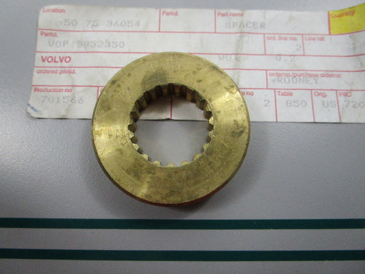 NEW OEM 3852350 Volvo Penta Spacer 0810