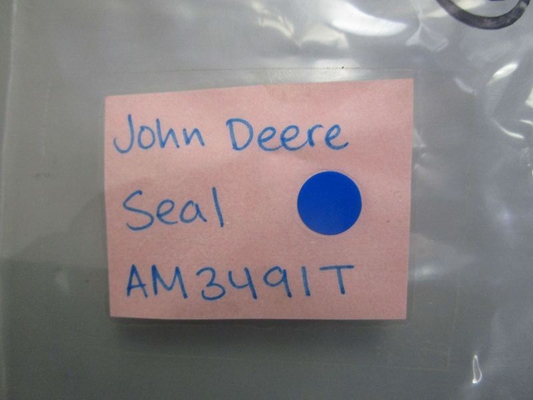 *NEW* 0770 John Deere Seal AM3491T