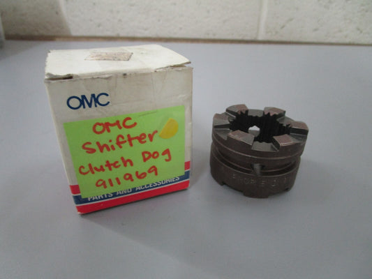 *NEW OEM* 0810 OMC Johnson Evinrude Shifter Clutch Dog 911969 0911969