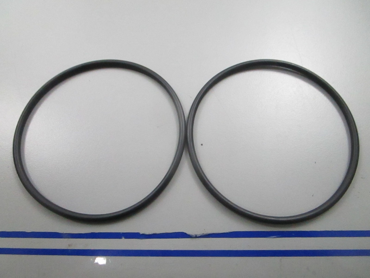 *NEW OEM* (LOT OF 2) 0810 OMC Johnson Evinrude O-Ring 553126 0553126