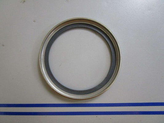 *NEW OEM* 0770 Volvo Penta Seal Ring 1544710