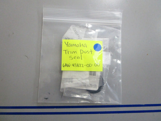 *NEW OEM* 0810 Yamaha Trim Dust Seal 6AW-43822-00-00