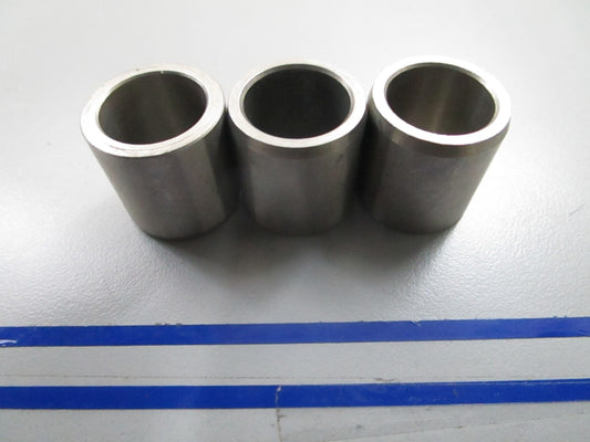 *NEW OEM* (LOT OF 3) 0810 Volvo Penta Bushing 852912