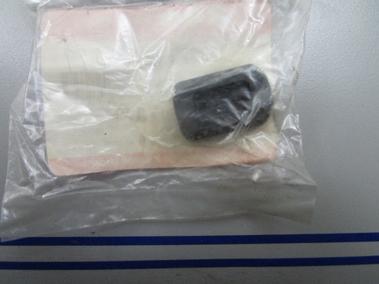 *NEW OEM* 0810 Suzuki Grommet 63625-96300