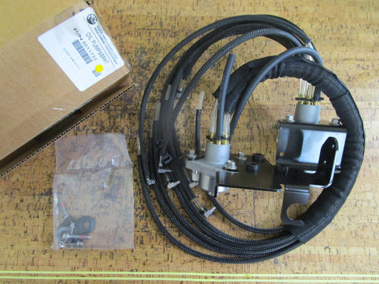 *NEW OEM* 0820 OMC Johnson Evinrude Oil Pump & Bracket 5011733