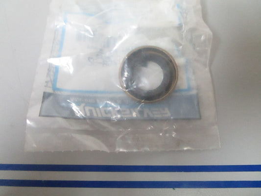 *NEW OEM* 0810 Mercury Quicksilver Oil Seal 26-897154