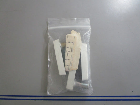 *NEW OEM* (LOT OF 3) 0810 OMC Johnson Evinrude Latch Handle 322568 0322568
