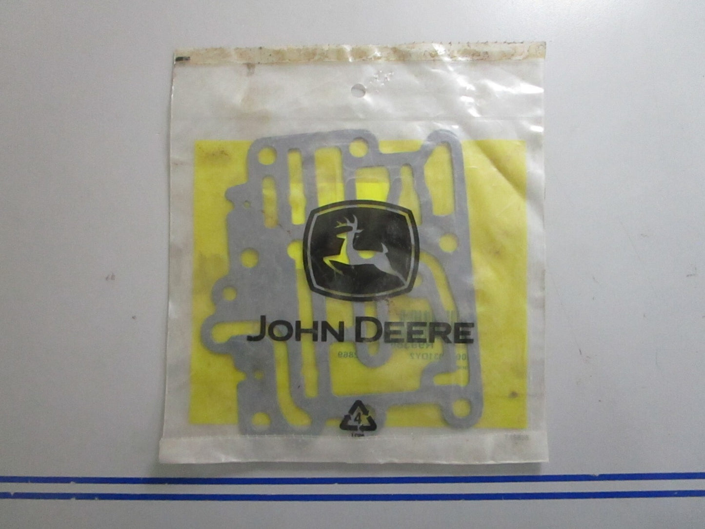 *NEW OEM* 0810 John Deere Gasket R99386