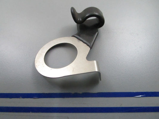 *NEW OEM* 0810 OMC Johnson Evinrude Cable Clamp 352102 0352105