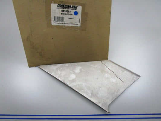 *NEW OEM* 0810 Mercury Quicksilver Gear Housing SKEG Kit 90185A 1