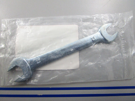 *NEW OEM* 0810 Honda Spacer 99001-10120