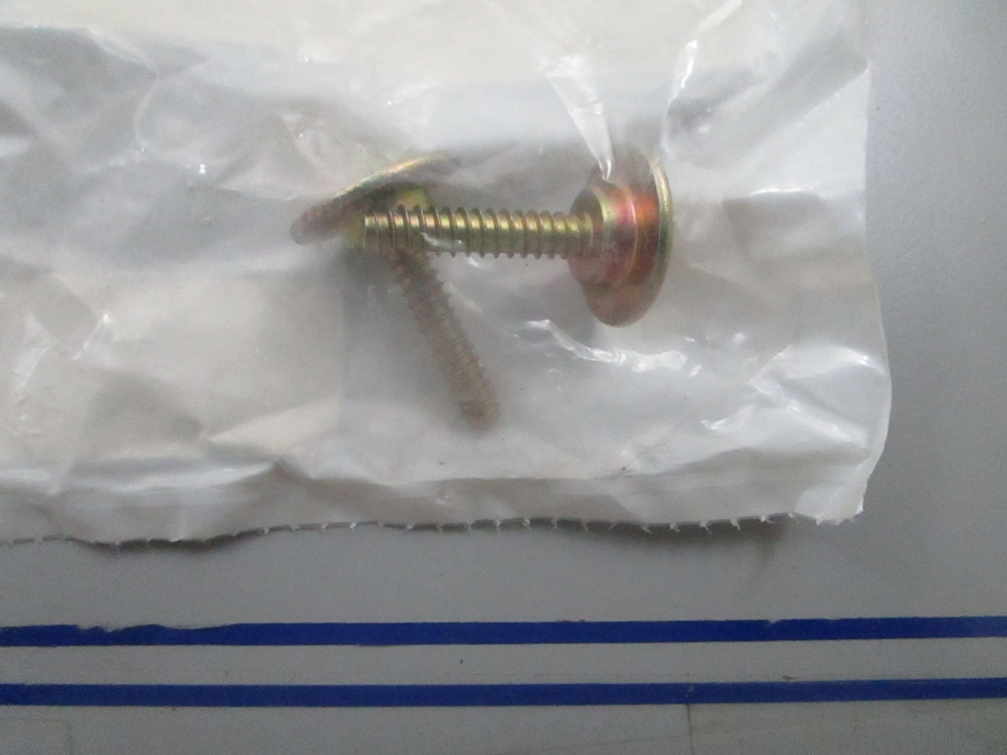 *NEW OEM* (LOT OF 2) 0810 Arctic Cat Retaining Screw 1623-739
