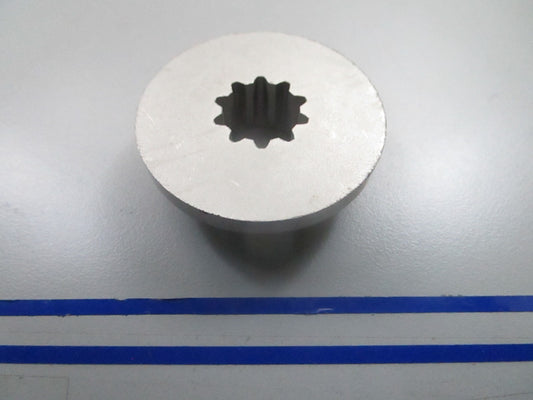 *NEW OEM* 0810 Mercury Quicksilver Thrust Hub 851281