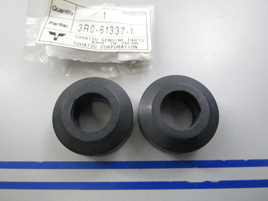 NEW OEM (LOT OF 2) 3R0-61337-1 3R0613371 Tohatsu Upper Rubber Damper 0810